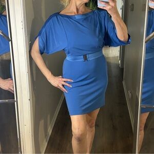 BCBGeneration Asymmetrical cap sleeve Blue Dress with belt